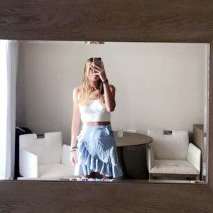 Meet your Posher, Ellana